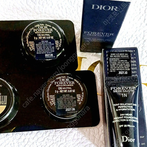 2000₩개당가격 디올 포에버 스킨글로우 파운데이션0n.1n스킨글로우 쿠션0n.1n