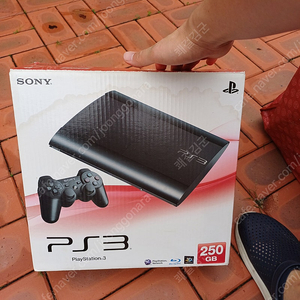 PS3 구형 참치 흰색 합니다. (A급) 정크도 한대 있습니다.