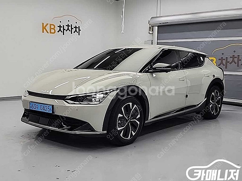 [기아]EV6 롱레인지 어스 ★상태 좋은 중고차★할부★리스★전액할부★카드★탁송★24시간 상담 가능합니다★--0