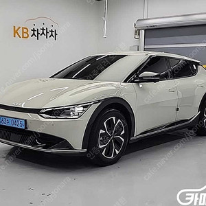 [기아]EV6 롱레인지 어스 ★상태 좋은 중고차★할부★리스★전액할부★카드★탁송★24시간 상담 가능합니다★