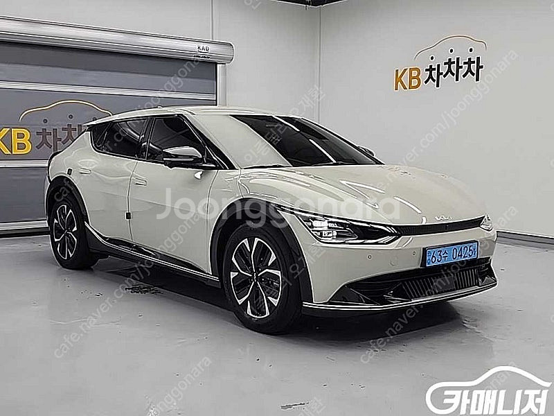 [기아]EV6 롱레인지 어스 ★상태 좋은 중고차★할부★리스★전액할부★카드★탁송★24시간 상담 가능합니다★--4