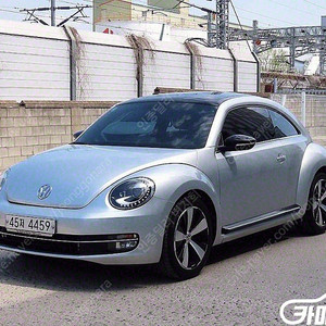[폭스바겐]더비틀 2.0 TDI 프리미엄 중고차 판매합니다