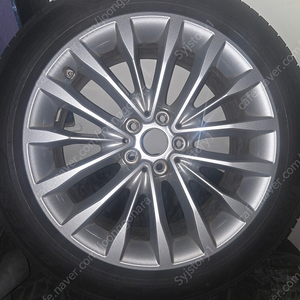 bmw g30 타이어 휠 판매 245 45 18 4짝입니다.