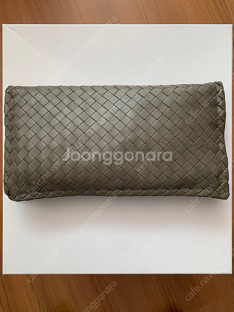 보테가베네타 클러치--1