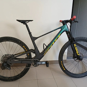 개급처)22년 스캇 스파크RC팀이슈 MTB 자전거(L)