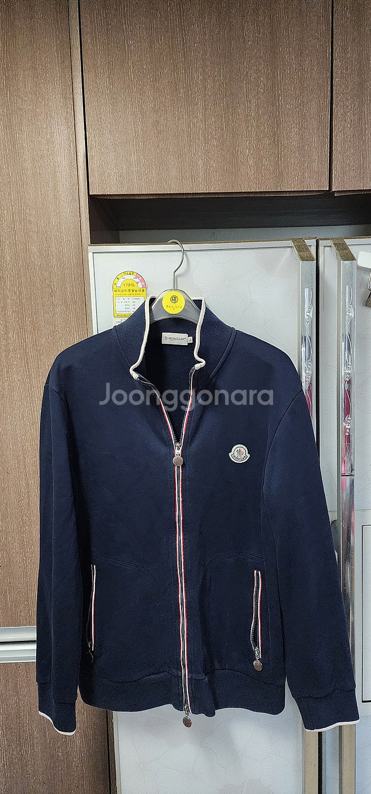 몽클레어 남자 풀집업95/ 보테가베네타 반지갑 등--0