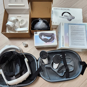 메타 퀘스트 3 128GB 풀세트 (가상 현실, VR) 팝니다