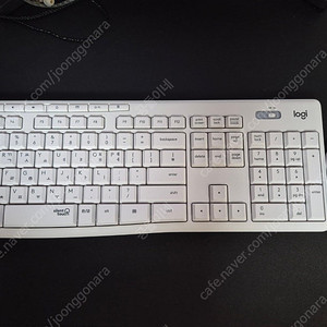 로지텍 MK295 무소음 키보드마우스 세트 팝니다.