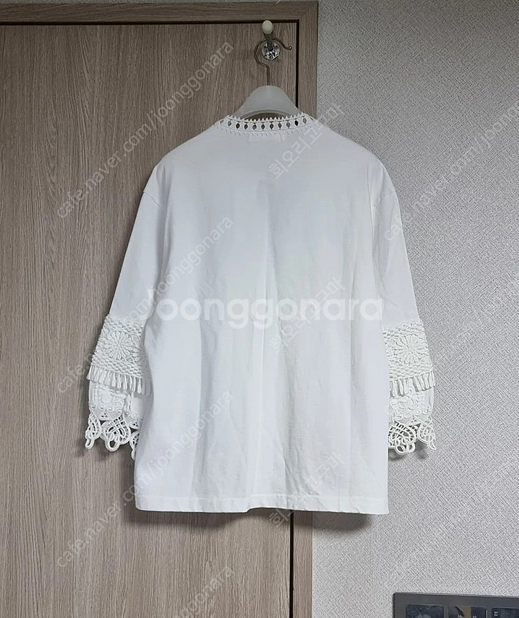 제평 essa couture 레이스 티블라우스--3