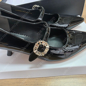 NINEWEST 나인웨스트 에나멜 메리제인 블랙펌프스.235사이즈(새제품)