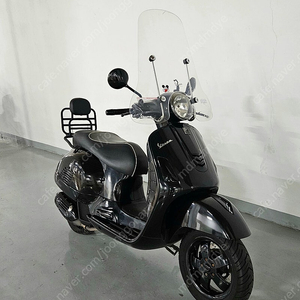 베스파 GTS125 ABS 판매합니다