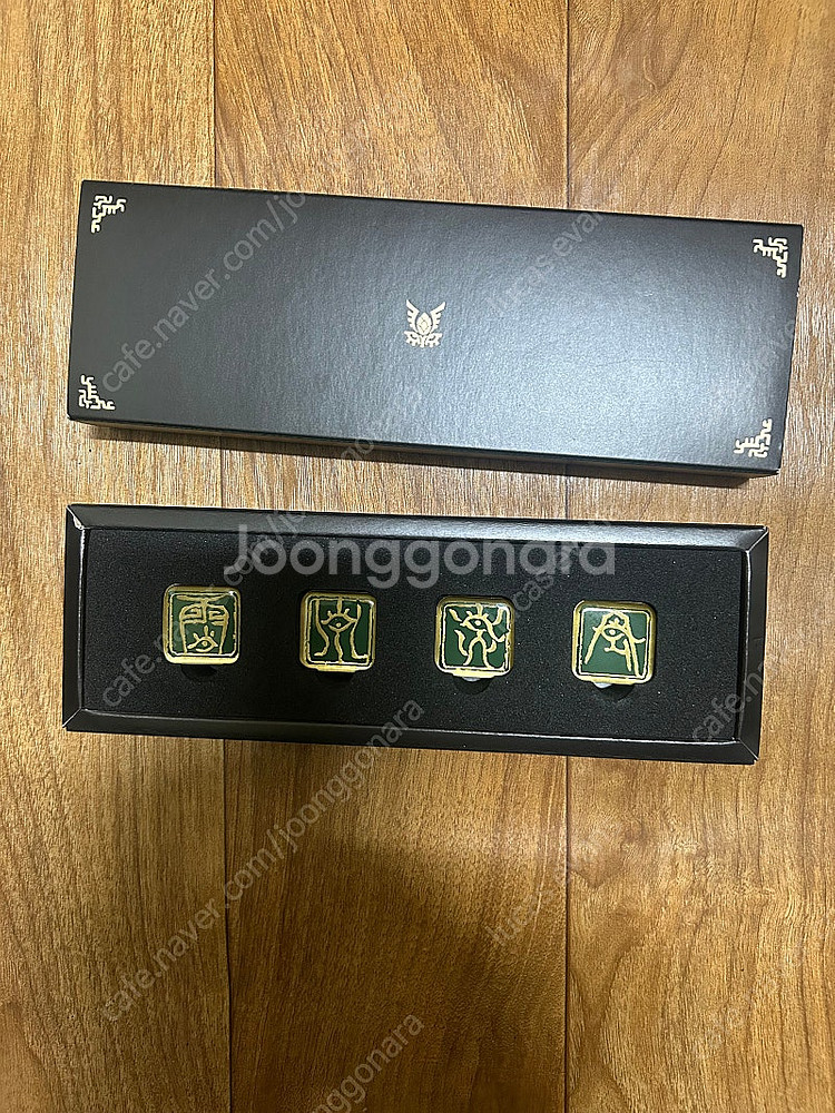 젤다의 전설 왕국의 눈물 핀뱃지 팝니다--0