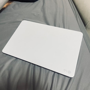 LG 울트라 PC 노트북 15.6인치 15U590 판매합니다