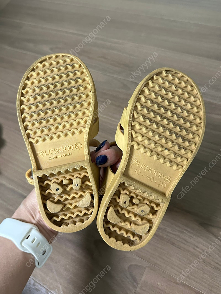 리우드 샌들 27사이즈--3