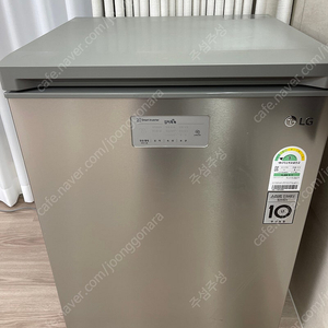 LG 김치냉장고 K131SS121 팝니다 128리터