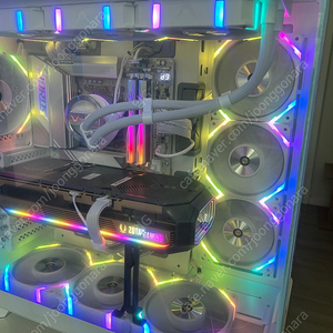 조텍 RTX 5080 AMP Extreme