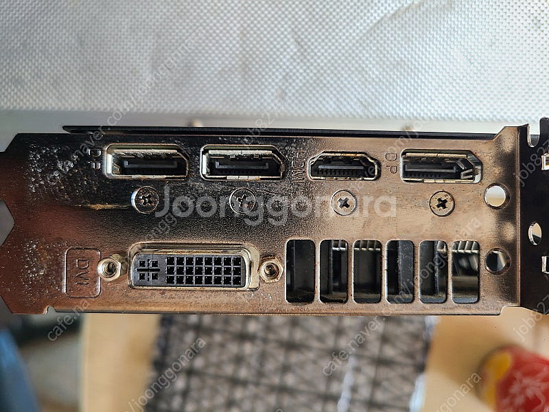 지포스 GTX 960 4기가 그래픽카드 입니다.--2