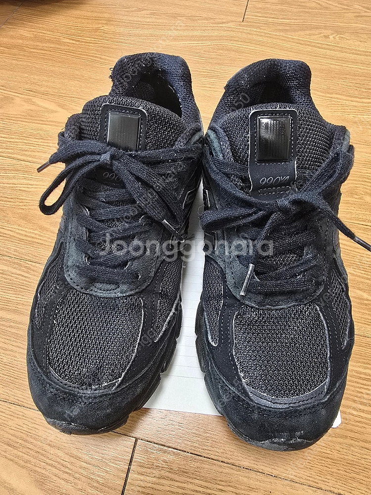 뉴발란스 990v4 트리플블랙 250사이즈 발볼D--4
