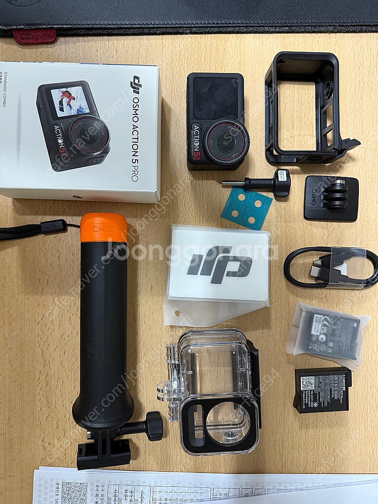 DJI 오즈모 액션5 팝니다(방수케이스포함)--0