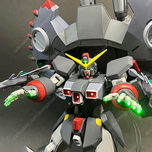 HG 디스트로이 건담 가조 삽니다.