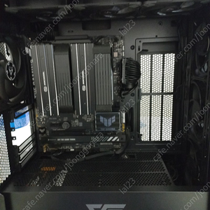 9800X3D 반본체 판매합니다.