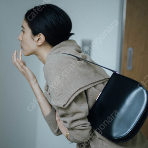 아뜰리에드 루멘 룬 포르메 백