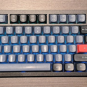 키크론 Q3 노브 블랙RGB 갈축