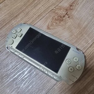 소니 플레이스테이션 포터블 샴페인골드 (PSP-1000) 팝니다.
