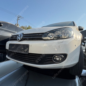 골프 6세대 MK6 TDI 부품차 각개합니다 앞범퍼,뒷범퍼,헤드라이트,후미등,테일램프,본넷,트렁크,천장,내장재,도어트림,운전석 조수석 휀다 문짝,도어,판넬,라디,사이드미러,순정휠