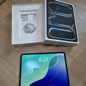 아이패드 프로 M4 11인치 512기가 와이파이 실버 풀박스