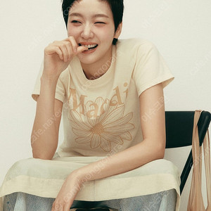 마르디 메크르디 티셔츠 (새제품)