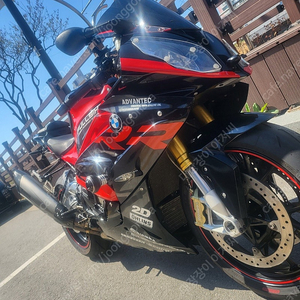 18년식 상태깔끔하고적산거리짧은 꿀매물 bmw s1000rr팝니다.