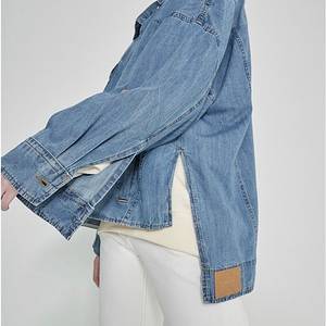 한섬 시스템 슬릿 헴 데님 자켓