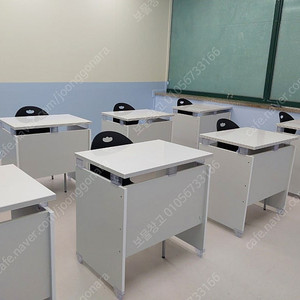 상태깔끔 제일잘나가는 사이즈 1인 학원책상