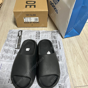 [판매]아디다스 이지 슬라이드 오닉스 블랙