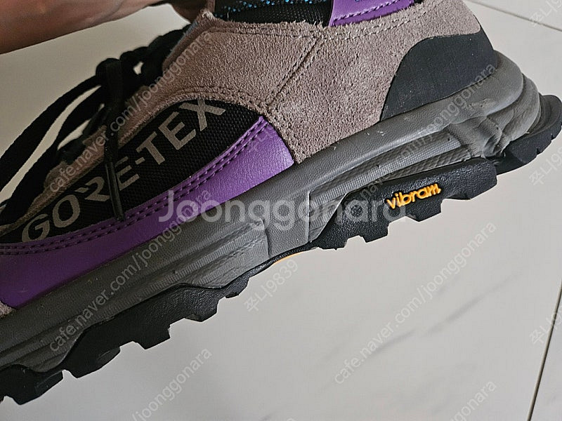 코오롱 무브 등산화 275--3