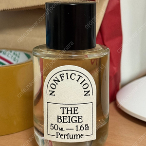 논픽션 더 베이지 50ml 향수 판매합니다.