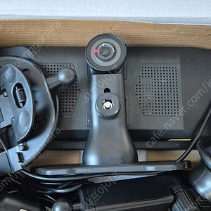 안드로이드 모니터 11.26인치 팝니다