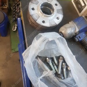 bmw e바디 pcd 120 허브스페이스 25미리 한조 (롱볼트포함) 중고 팝니다
