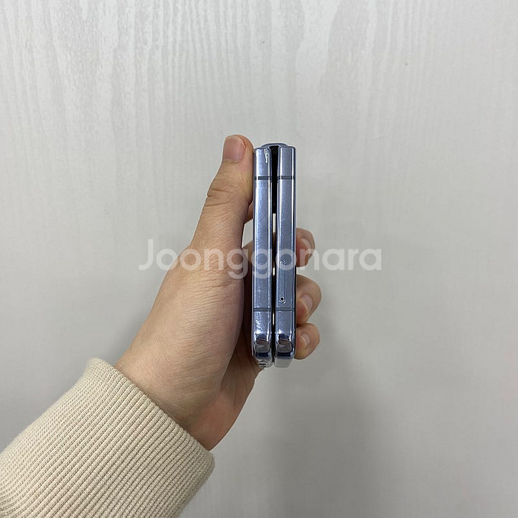 70661 갤럭시Z플립4 블루 256GB 삼성리퍼폰 팝...--3