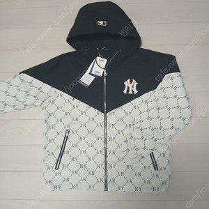 새상품 MLB 뉴욕 양키스 바람막이