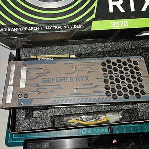이엠텍 rtx3070 8g Black Edition 그래픽카드 팝니다.