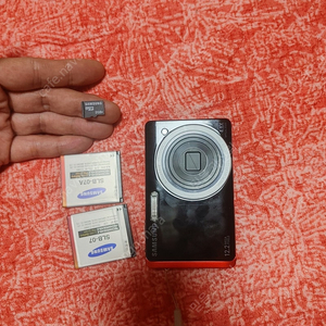 디카 VLUU st550 한효주디카 팔아요