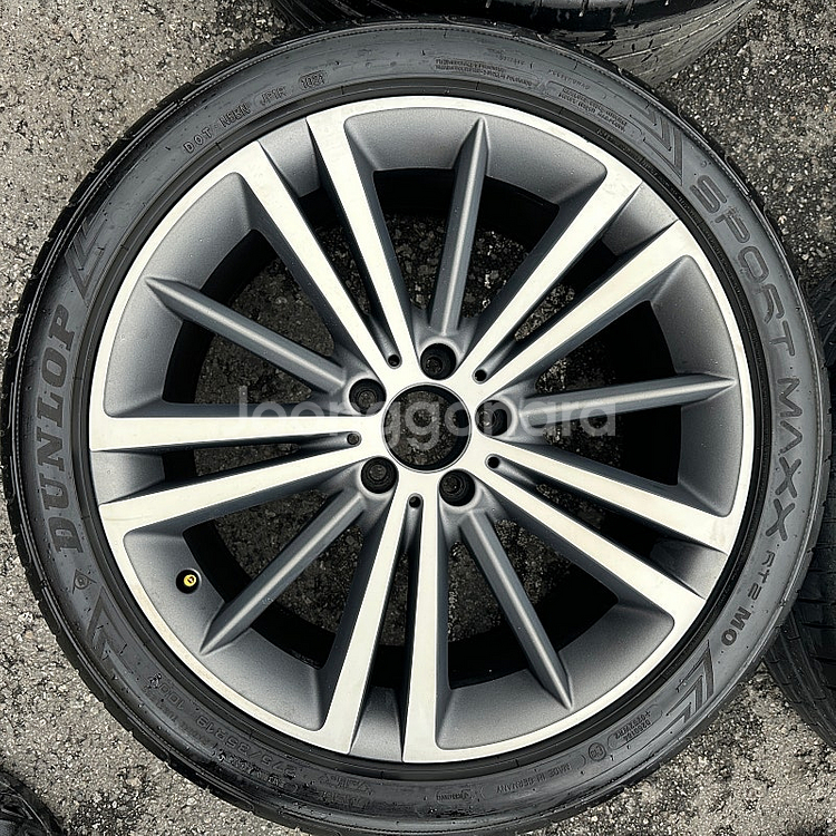 벤츠 CLS W257 19인치 정품 휠타이어 세트 팔아...--3