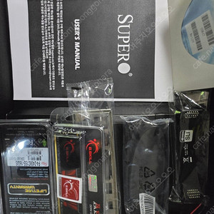 I7-7700K 메인보드 쿨러 파워 스킬 16G*2개 팝니다.