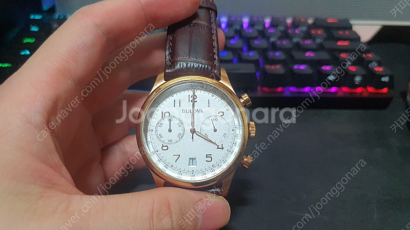 [대구 직거래] 부로바 부엉이 판매합니다. (색상이랑 디자인이 진짜 예쁜 시계입니다)--0