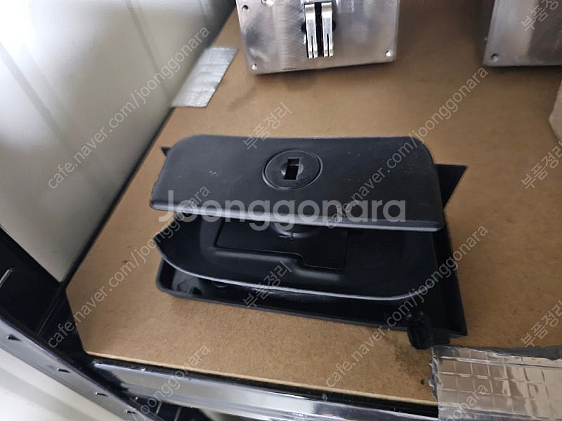 bmw e38 글로브박스 손잡이.삼각커튼.m핸들.라디오...--0