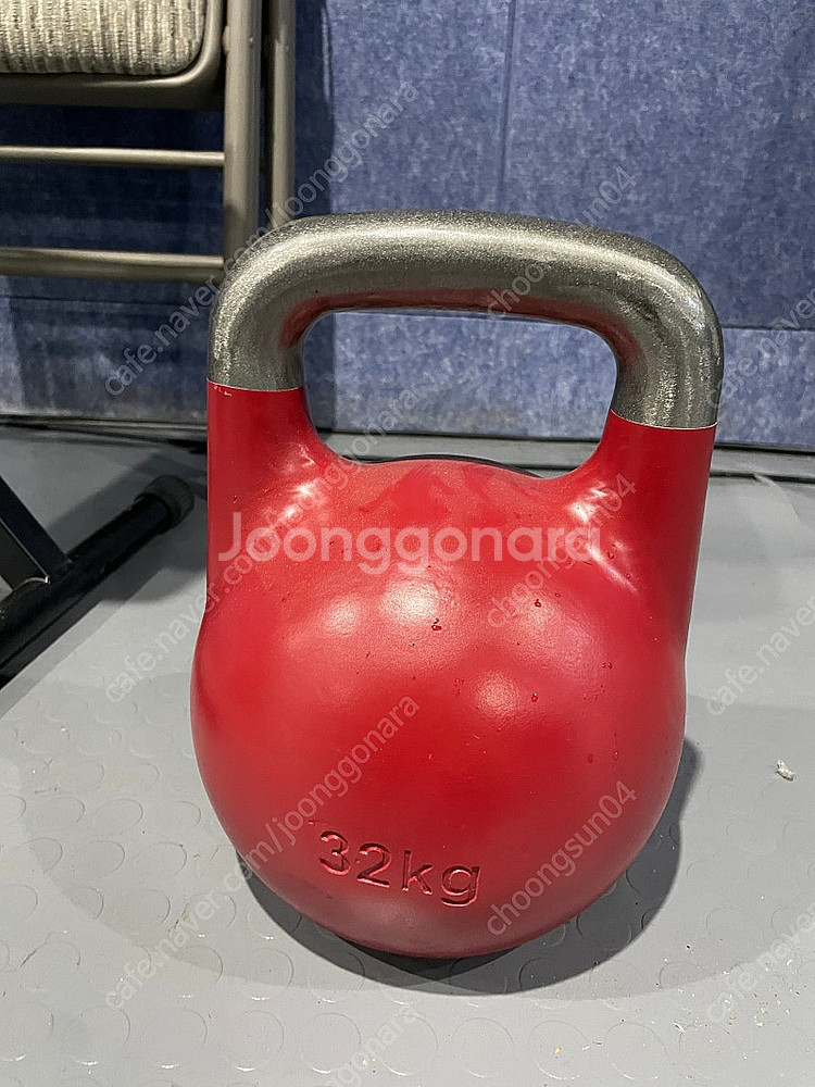 컴피티션 케틀벨 멍벨 32kg--1