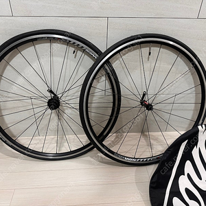 디티스위스 r522 휠셋 팝니다
