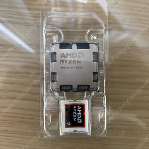 AMD 9700X 국내정발 멀티팩 미사용품